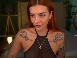 SweetyOnee's Live Sex Cam Show