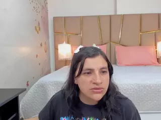 AmaiaDavies's Live Sex Cam Show