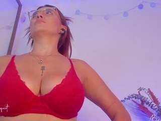 brianah-sq Live Webcam on CamSoda
