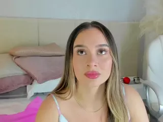 SOFIA PAMELA's Live Sex Cam Show