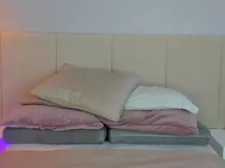 SOFIA PAMELA's Live Sex Cam Show