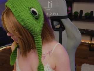 zelda11 Live Webcam on CamSoda