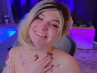 Zelda11's Live Sex Cam Show