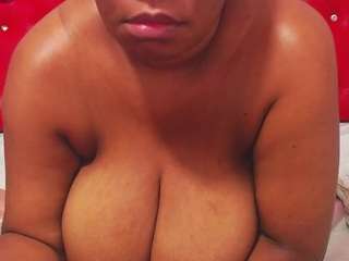 wonderfuldiana Live Webcam on CamSoda