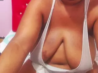 Wonderful Diana's Live Sex Cam Show