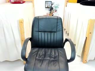  18perfecttits chat room