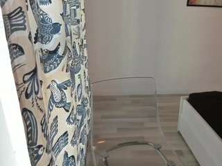 18perfecttits's live room