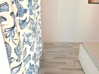 Live cam show with 18perfecttits