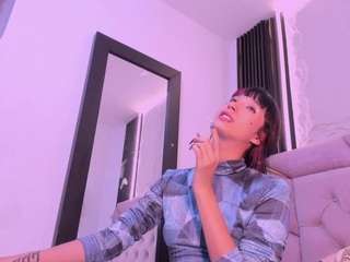  dominique-110 chat room