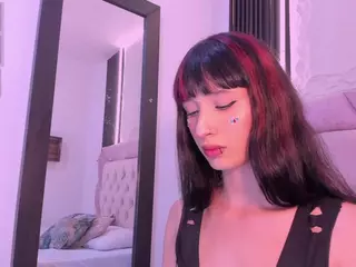 Dominique-110's Live Sex Cam Show