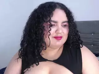 LUISIANA COX's Live Sex Cam Show