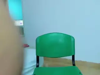 Laura-Summer's Live Sex Cam Show