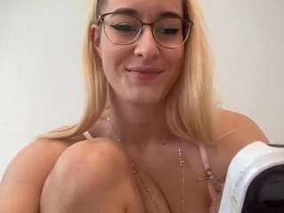 juliacapulet Young Throats Anal camsoda