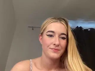 JuliaCapulet's Live Sex Cam Show