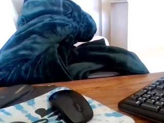 Caylenge live cam preview