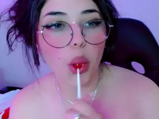 ZoeSummer-1's Live Sex Cam Show