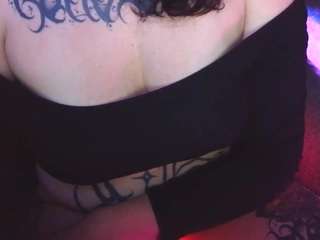 cammslut4u Live Webcam on CamSoda