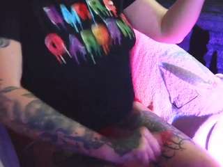 Checkout the steaming hot livestreamer Cammslut4u as she's caressing her bod cammslut4u from CamSoda