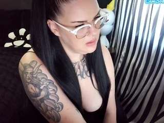 cammslut4u Live Webcam on CamSoda