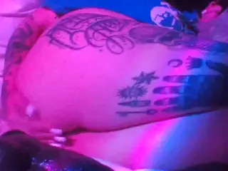 camdoll4u's Live Sex Cam Show