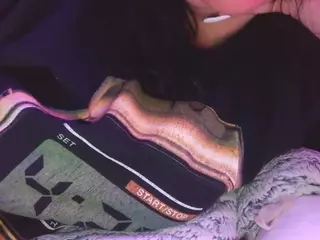 camdoll4u's Live Sex Cam Show