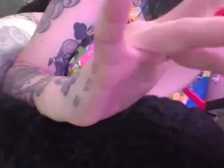 camdoll4u's Live Sex Cam Show