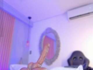 giggygirl's CamSoda show and profile