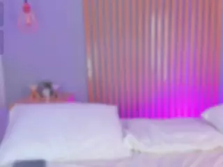 GIGGY's Live Sex Cam Show