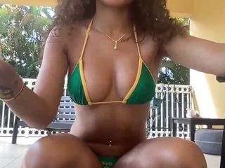 skylasun Live Webcam on CamSoda