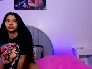 alice-fox26's Live Sex Cam Show