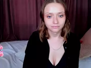 Linda's Live Sex Cam Show