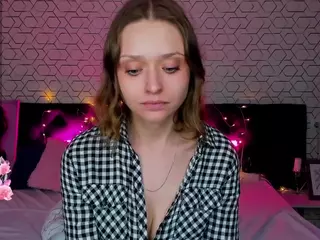 Linda's Live Sex Cam Show