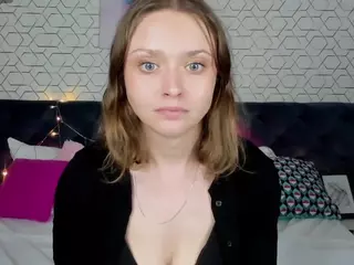 Linda's Live Sex Cam Show