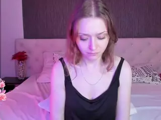 Linda's Live Sex Cam Show