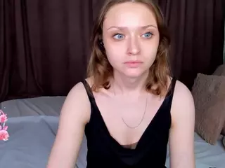 Linda's Live Sex Cam Show