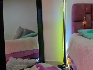 SunnyLeonz's Live Sex Cam Show