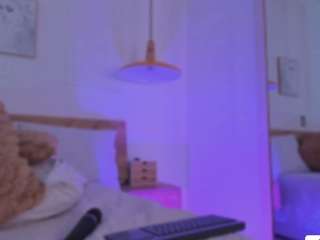 alana-haze Live Webcam on CamSoda