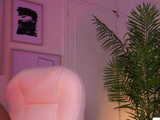 alana-haze webcam