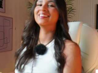 Live webcam model alana-haze on Soda Cams