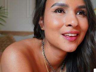 Live webcam model alana-haze on Soda Cams