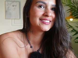 alana-haze webcam model