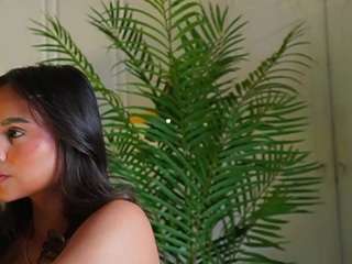 alana-haze Live Webcam on CamSoda