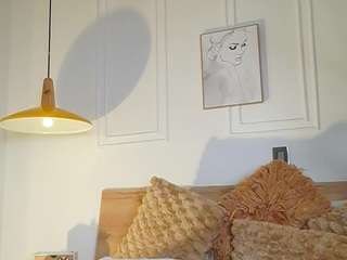 Live webcam model alana-haze on Soda Cams