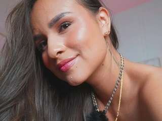 alana-haze Live Webcam on CamSoda