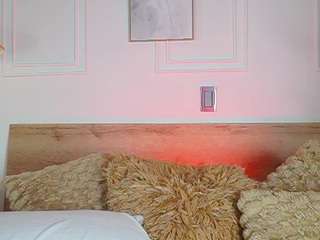 alana-haze Live Webcam on CamSoda