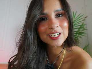 alana-haze Live Webcam on CamSoda