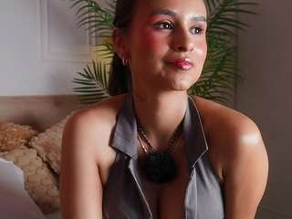 Live webcam model alana-haze on Soda Cams