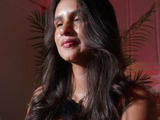 alana-haze Live Webcam on CamSoda