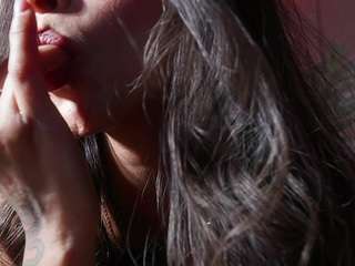 Live webcam model alana-haze on Soda Cams