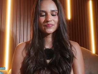 Live webcam model alana-haze on Soda Cams